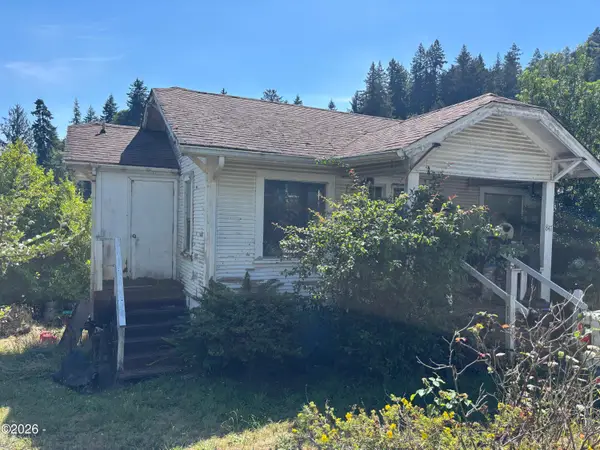 847 NW 5th, Toledo, OR 97391