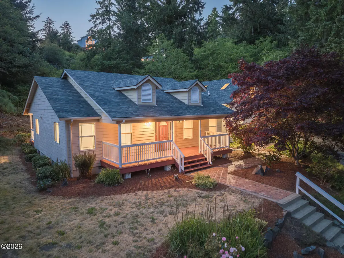 1565 SE Running Springs, Newport, OR 97365 - #1