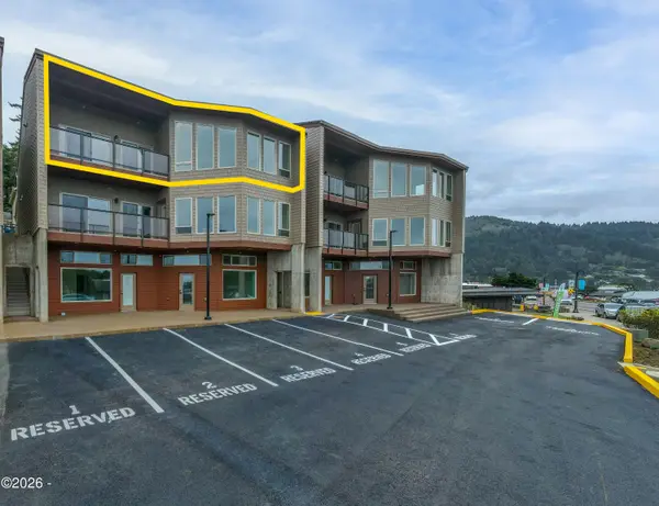 470 Highway 101, Yachats, OR 97498