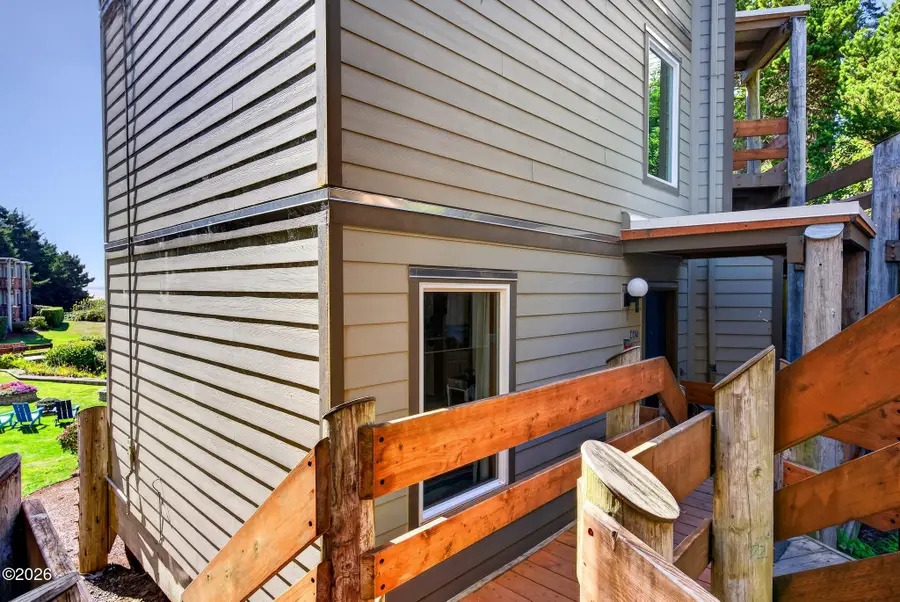 3641 NW Oceanview, Newport, OR 97365 - #3