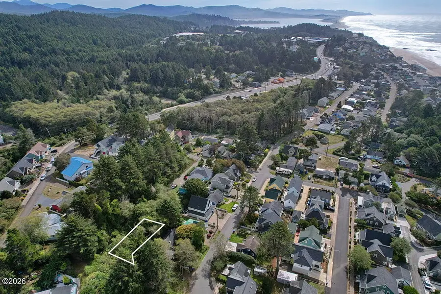 2734 SW Dune, Lincoln City, OR 97367 - #3
