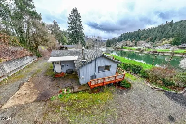10919 E Mapleton, Mapleton, OR 97453