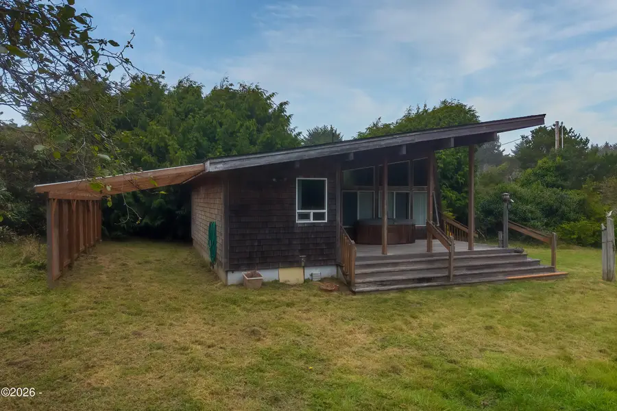 1041 SW Wakonda Beach, Waldport, OR 97394 - #2