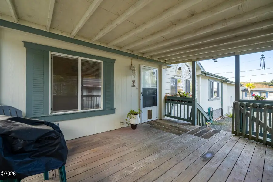 516 S Dolphin, Rockaway Beach, OR 97136 - #2