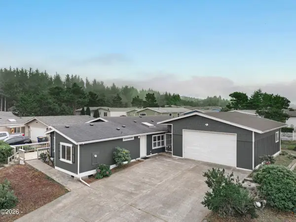 520 NE 58th, Newport, OR 97365