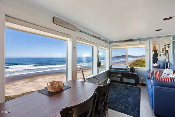 757 NW Coast, Newport, OR 97365