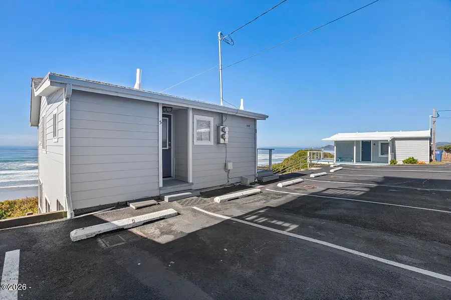 757 NW Coast, Newport, OR 97365 - #2