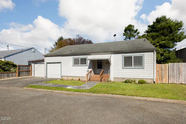 208 NW 7th, Newport, OR 97365