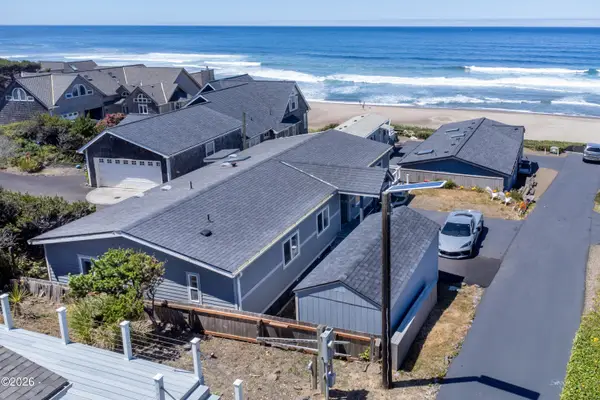 4875 N Hwy 101, Depoe Bay, OR 97341