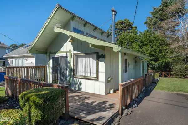 1717 NW 33rd, Lincoln City, OR 97367