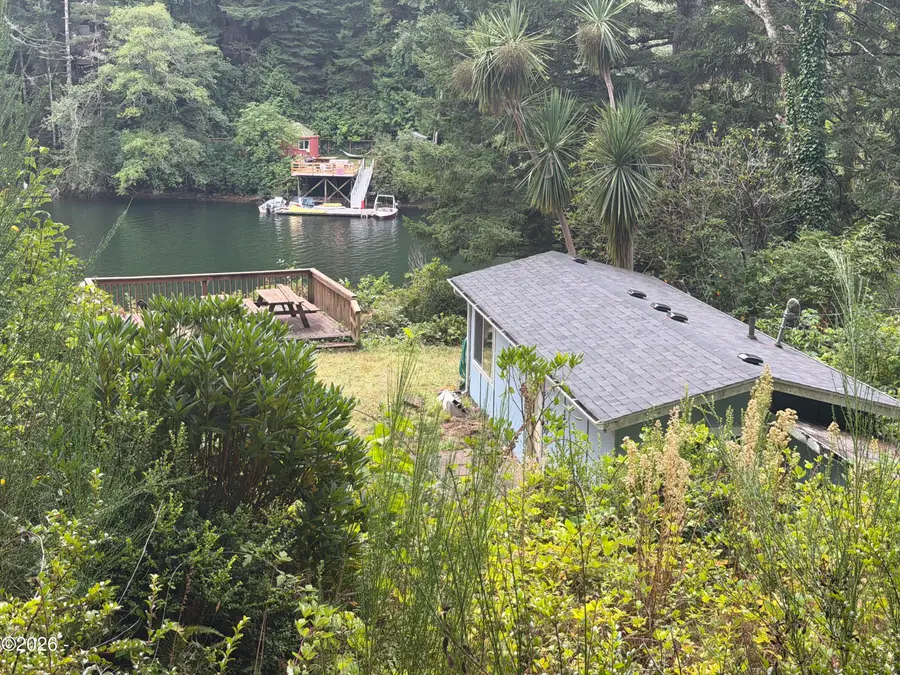 6260 Black Bear, Florence, OR 97439 - #2