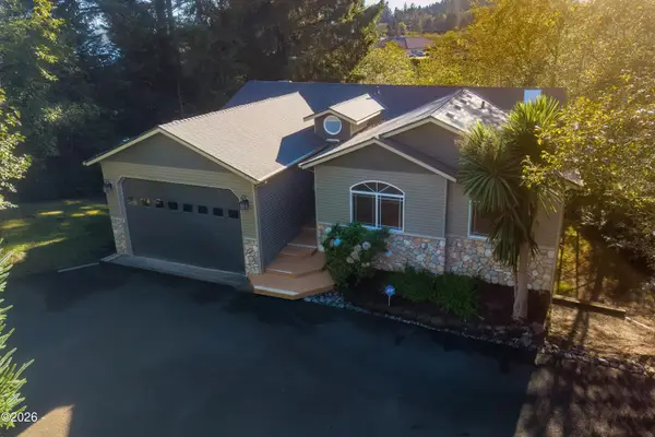 3252 NE 50th, Lincoln City, OR 97367