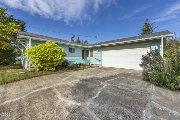 363 NE 8th, Newport, OR 97365