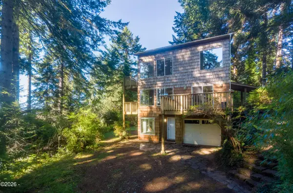 267 SE John Nye, Newport, OR 97365