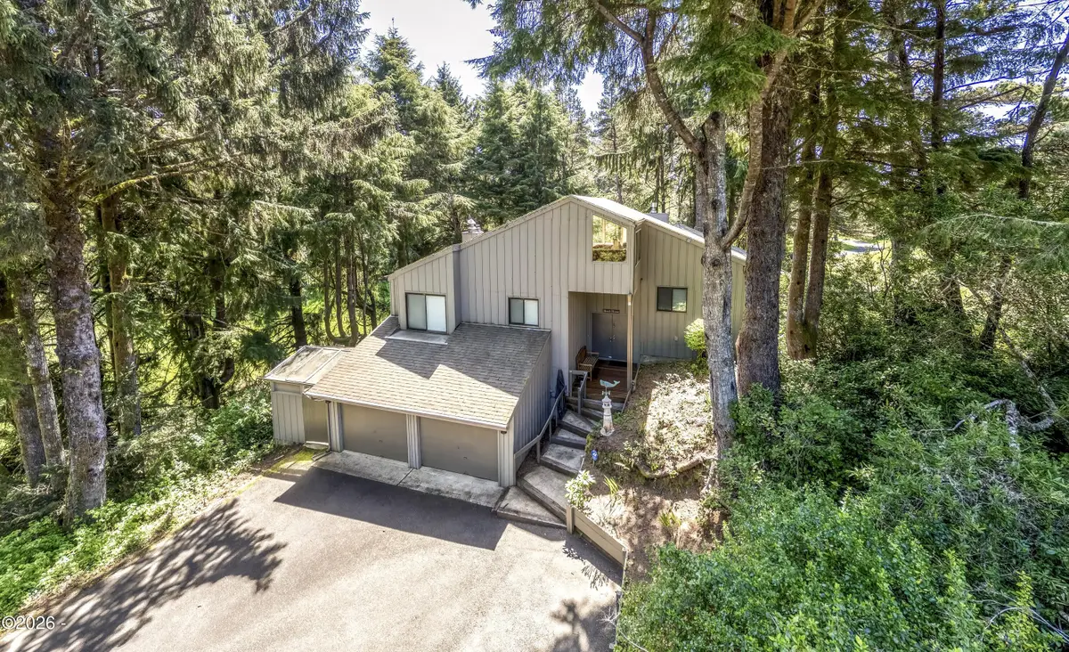 10 Fairway Ln, Gleneden Beach, OR 97388 - #1