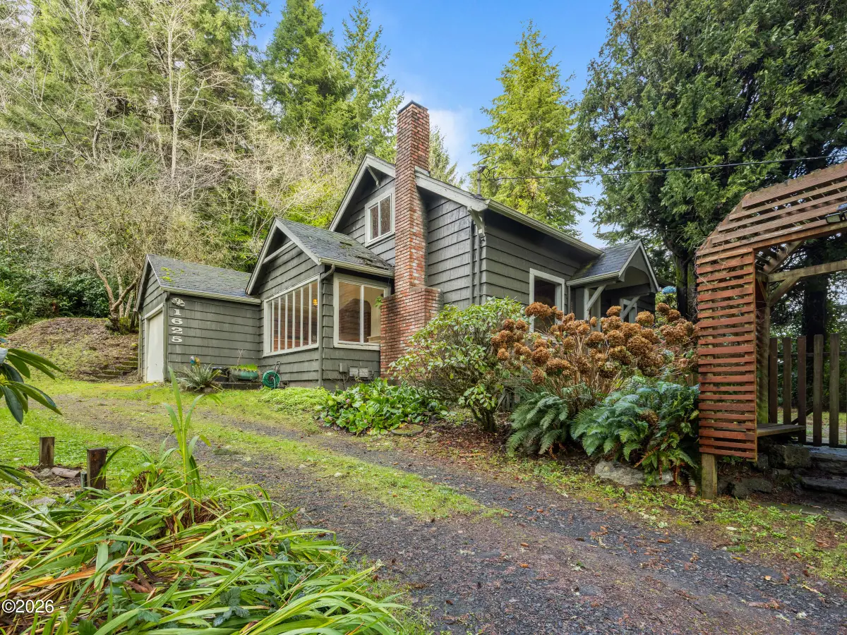 1625 NE Alsea Hwy, Waldport, OR 97394 - #1