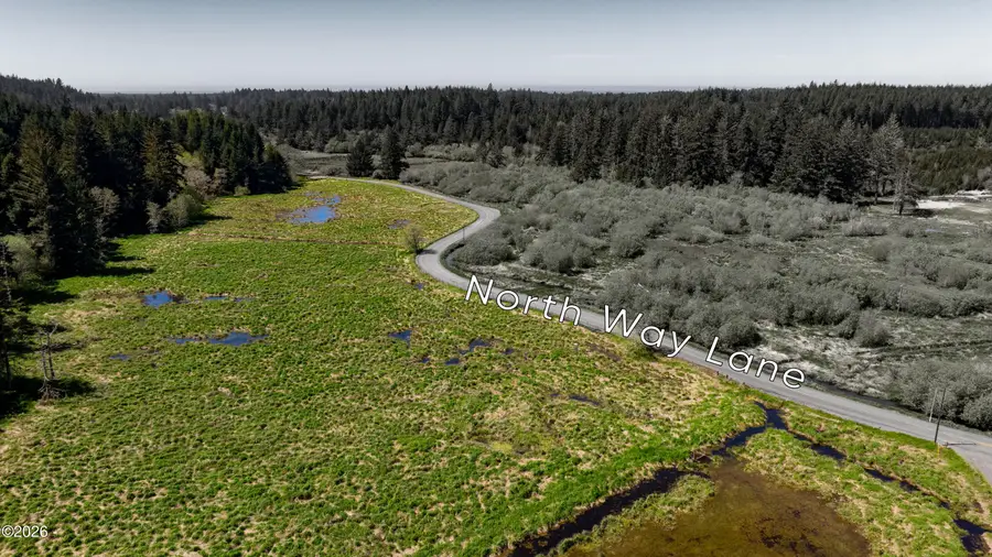 94010 N Way, North Bend, OR 97459 - #3