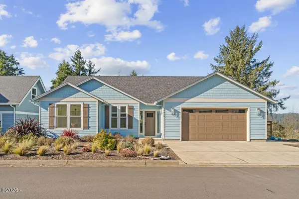 34815 Lahaina Loop, Pacific City, OR 97135