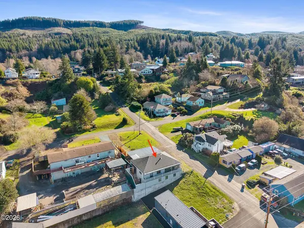 67 Spruce, Wheeler, OR 97147