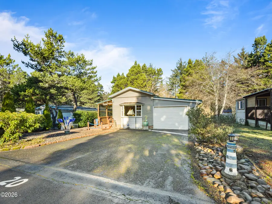 5405 NW Pacific Coast, Waldport, OR 97394 - #3