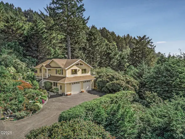 350 Hill, Yachats, OR 97498