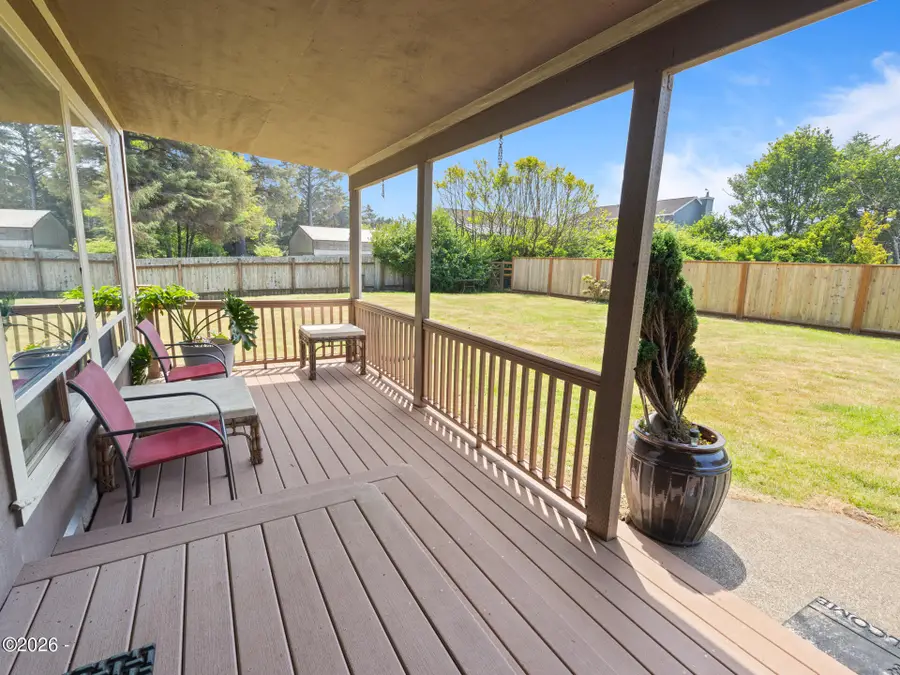 4699 SW Eriksen, Waldport, OR 97394 - #3