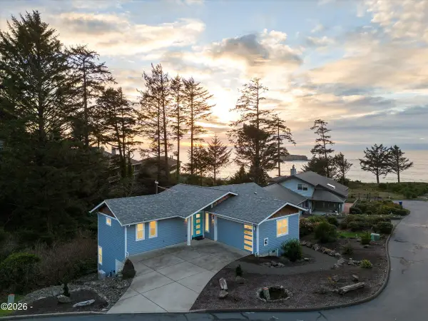 209 Sea Crest, Otter Rock, OR 97369