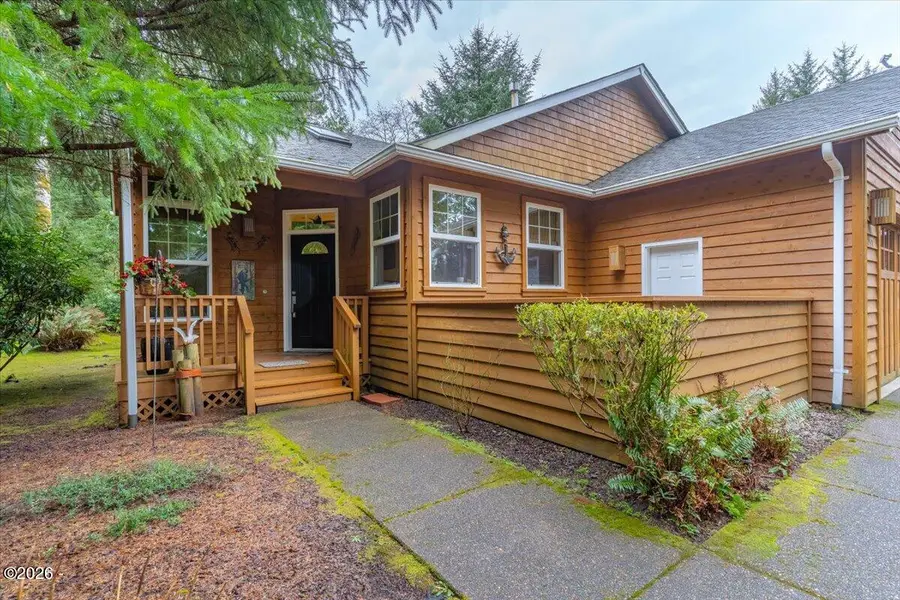 150 SW Nesting Glade, Depoe Bay, OR 97341 - #3