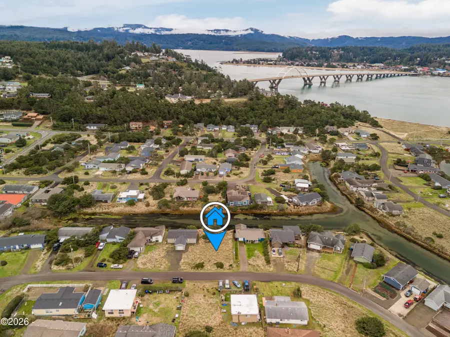 1201 NW Pacific, Waldport, OR 97394 - #3