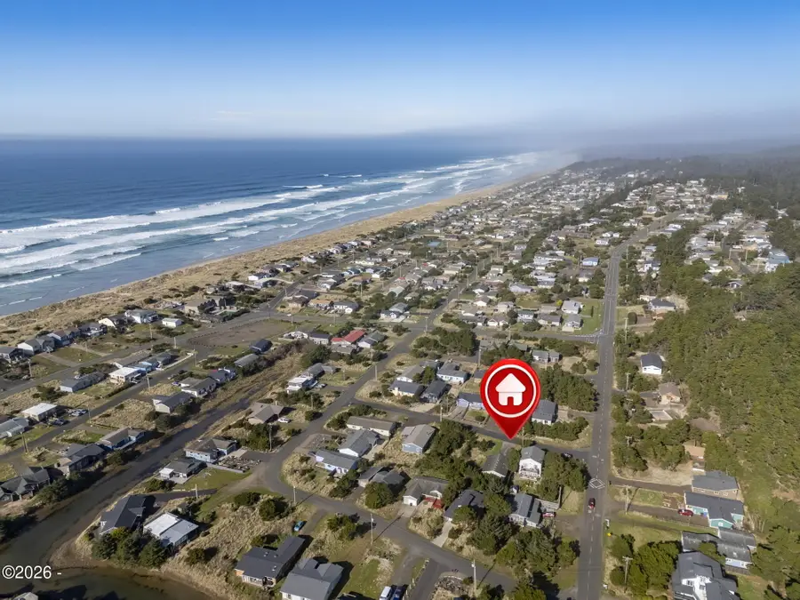 1705 NW Coho, Waldport, OR 97394 - #2