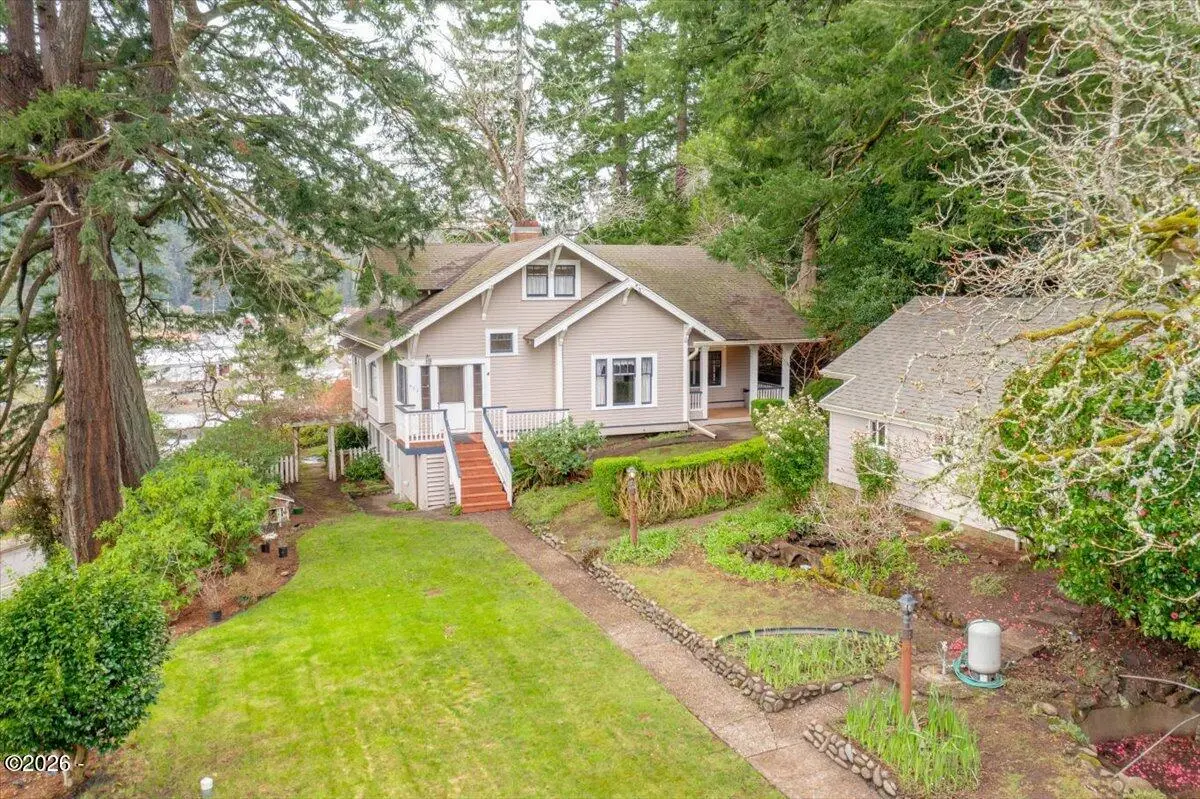 453 N Main, Toledo, OR 97391 - #1