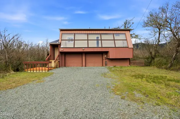 401 N 6th, Rockaway Beach, OR 97136