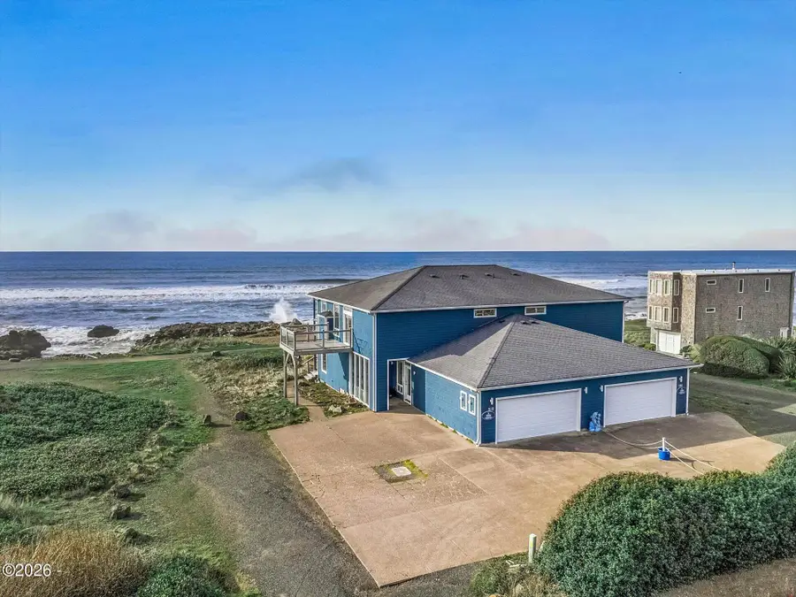 635 Lemwick, Yachats, OR 97498 - #2