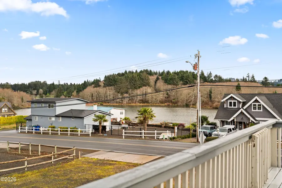 3825 NE West Devils Lake, Lincoln City, OR 97367 - #2