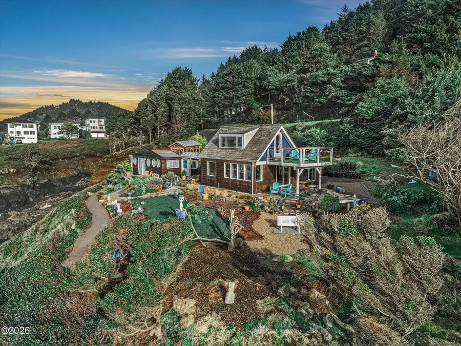 815 S Highway 101, Yachats, OR 97498 - #2