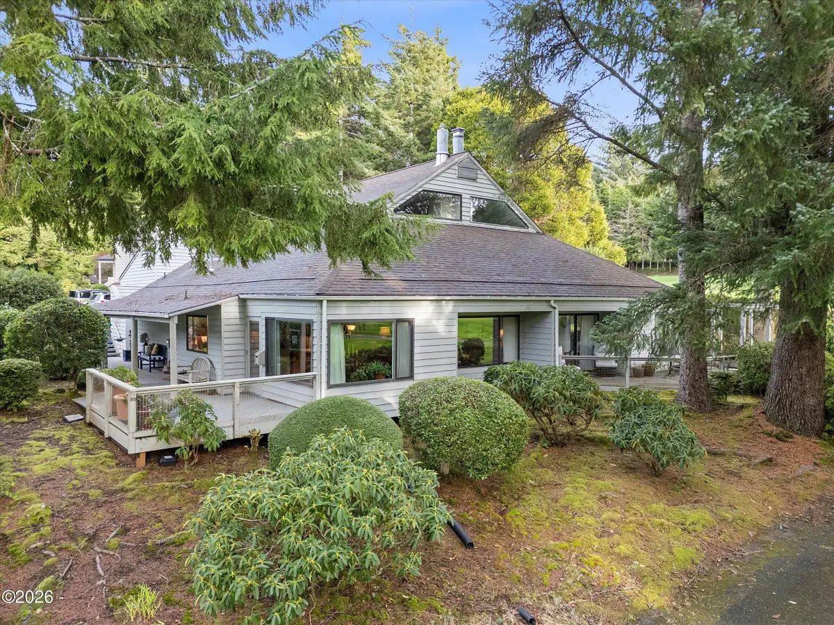 600 Island, Lincoln City, OR 97367 - #1