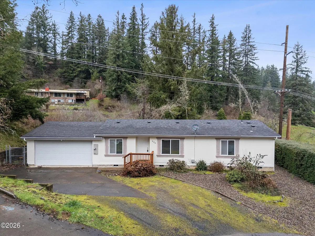 622 Cherry, Toledo, OR 97391 - #1