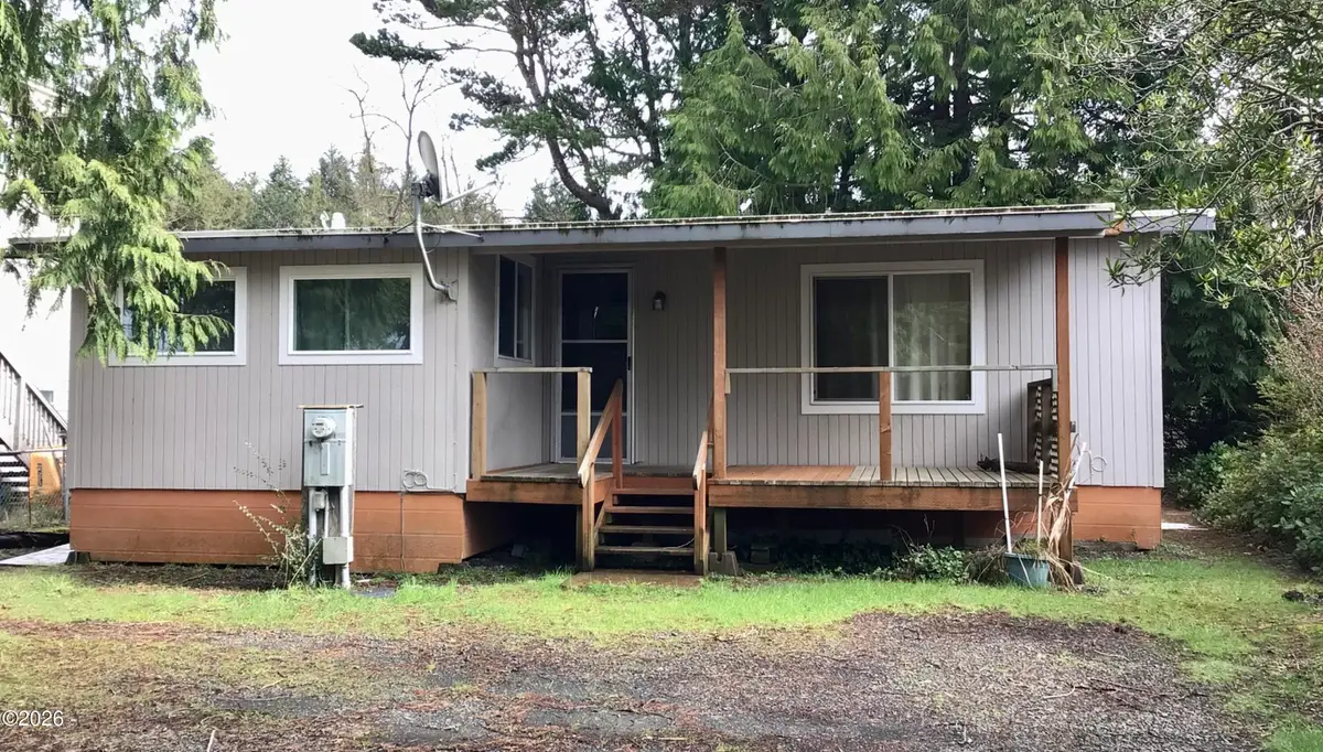 220 SE Hazelton Pl, Depoe Bay, OR 97341 - #1