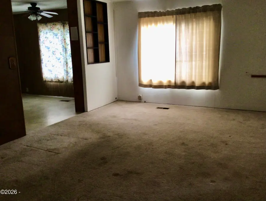 220 SE Hazelton Pl, Depoe Bay, OR 97341 - #3