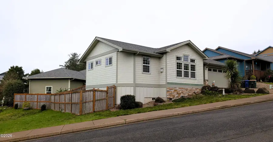145 NE 71st, Newport, OR 97365 - #2