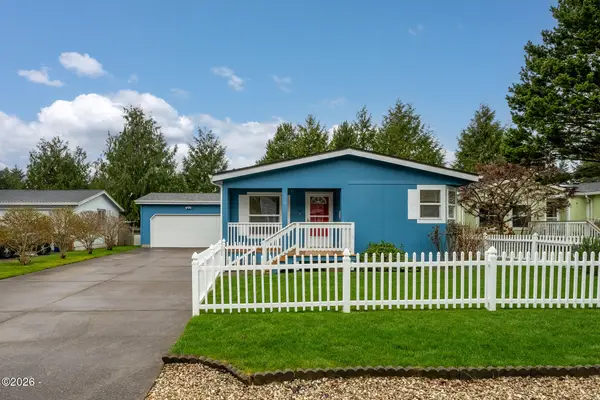 370 SE Anchor, Depoe Bay, OR 97341