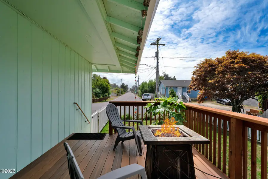 1302 SW 63rd, Lincoln City, OR 97367 - #3