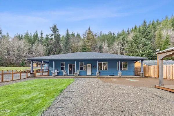 835 N Bear Creek, Otis, OR 97368