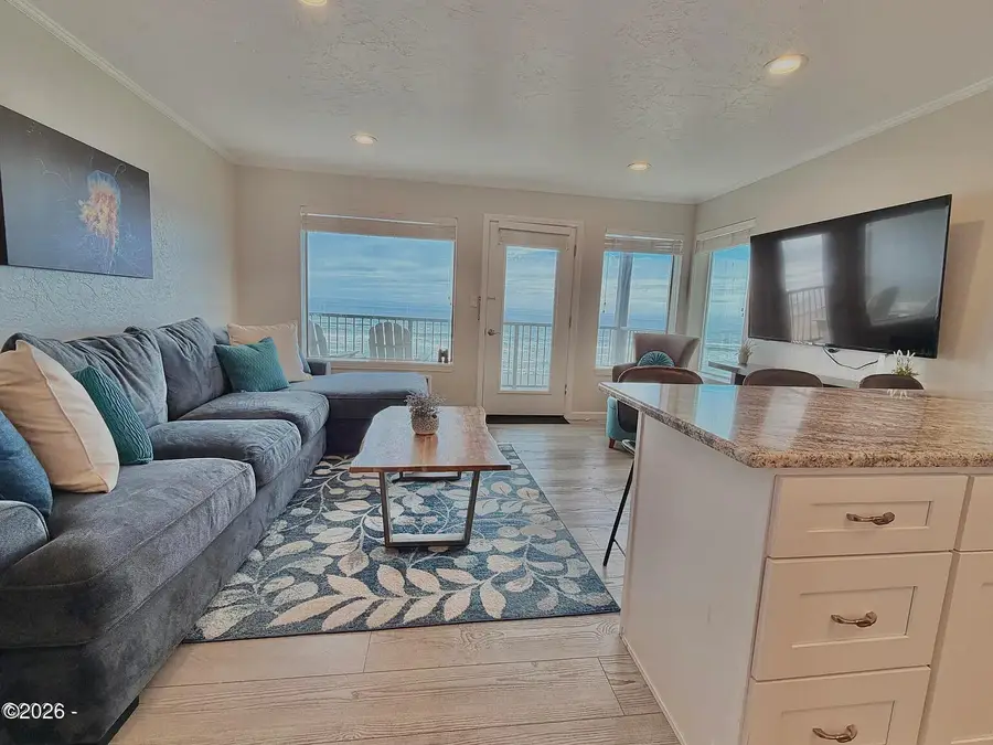 701 NW Coast, Newport, OR 97365 - #2