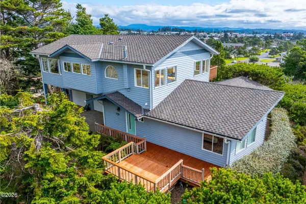 421 NW 13th, Newport, OR 97365