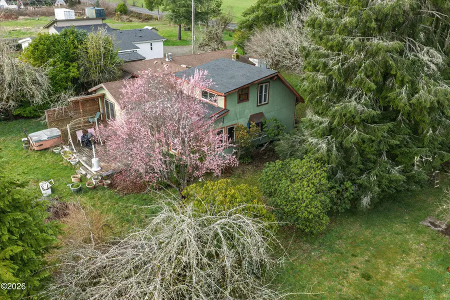 1377 Moonshine Park, Logsden, OR 97357 - #2