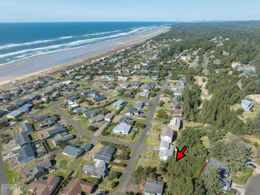 2613 NW Parker, Waldport, OR 97394 - #2