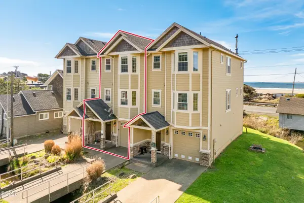 547 S Front, Rockaway Beach, OR 97136