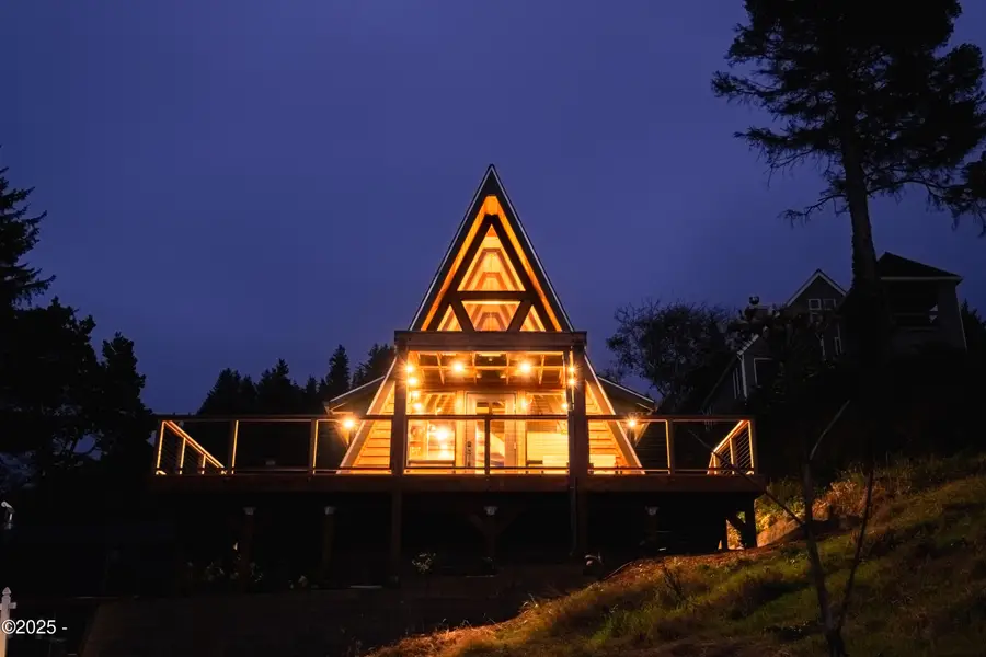 49855 Seasand, Neskowin, OR 97149 - #2