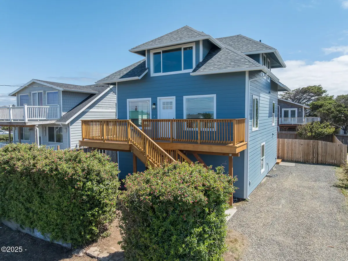 1017 SW Elizabeth, Newport, OR 97365 - #1